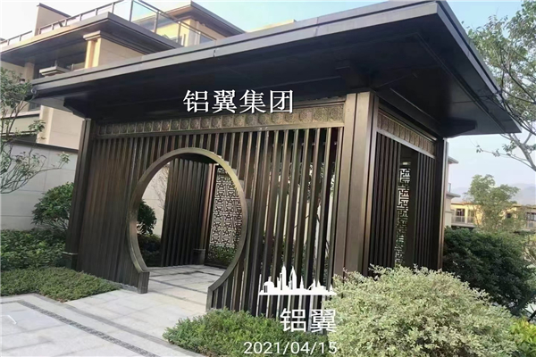 仿铜拉絲(si)铝板