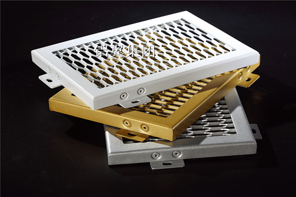 拉网铝單(dan)板